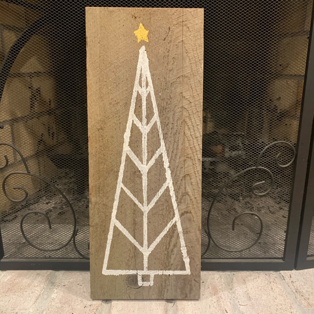 Geometric Barn wood Christmas Tree Sign